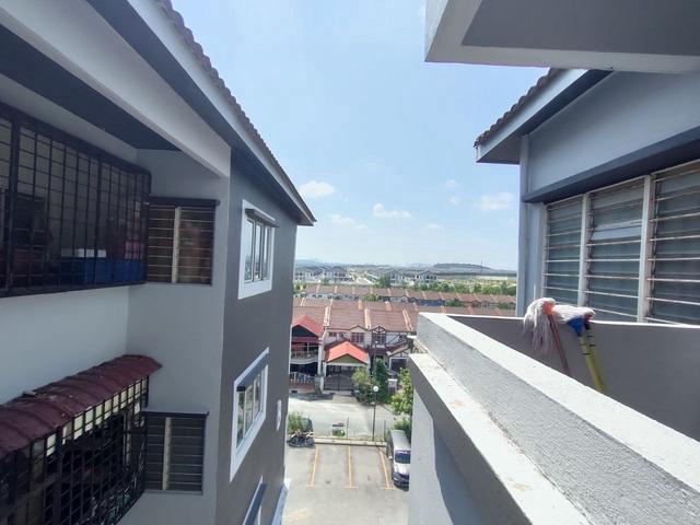 CORNER Unit Lily Apartment Saujana Utama