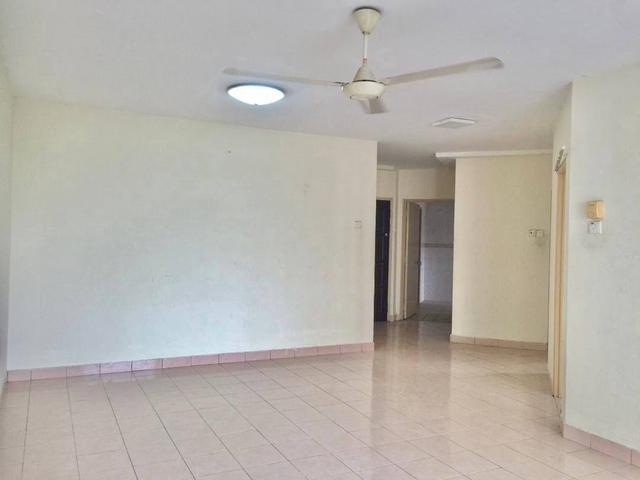 CORNER UNIT Low Floor FREEHOLD Venice Hill Batu 9 Cheras LOW BOOKING