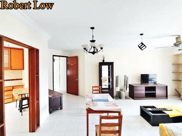 Corner Unit MIAMI GREEN Freehold Middle Floor Partial Seaview