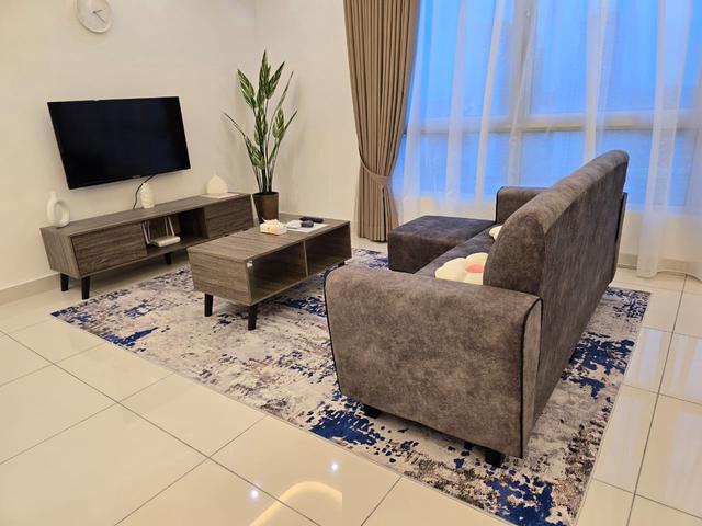 Corner Unit Mirai Residence in Canopy Hills Zamrud Condo Kajang 2
