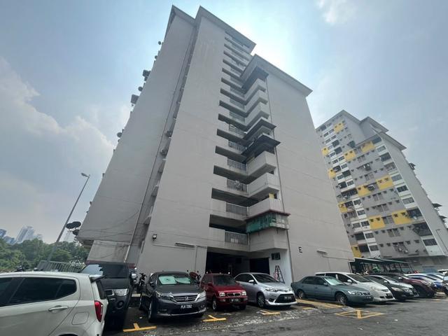 Corner Unit Perumahan Pantai Permai KL Renovated