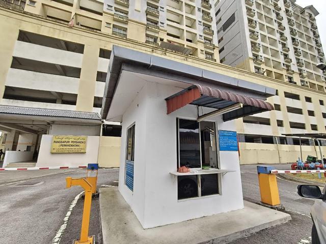 CORNER UNIT Persanda 3 Service Apartment Seksyen 13