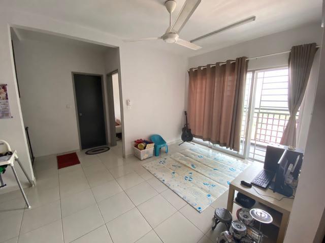 Corner unit Residensi Laguna Biru 2 Facing Open