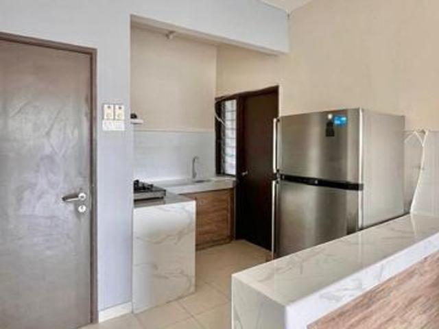 CORNER UNIT Residensi Warnasari 2 Puncak Alam