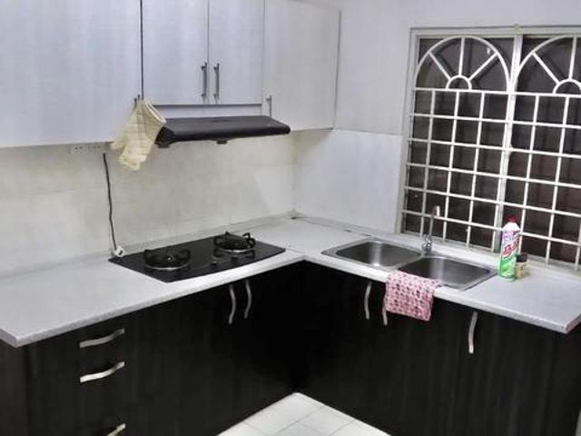 CORNER UNIT Sri Ria Apartment Taman Sepakat Indah Kajang FOR SALE