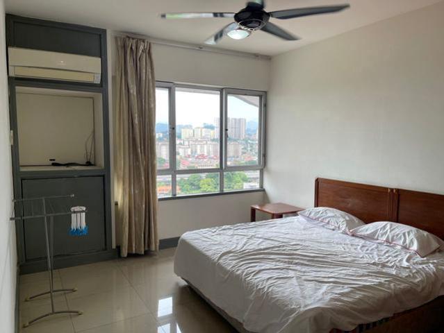 Corner Unit Sucasa Oakwood Residence 1R1B Fully Near to KLCC U Thant