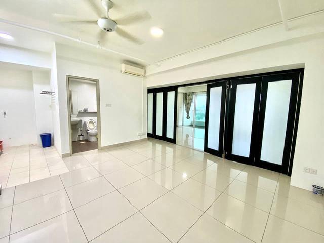 CORNER UNITNEAR LRT Pacific Place Ara Damansara