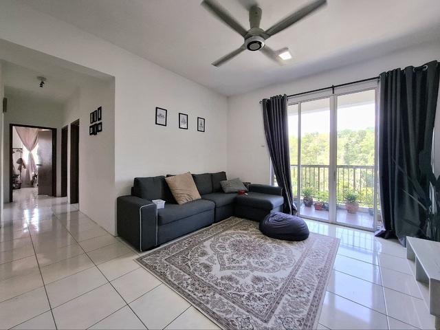 CORNER UNITFreehold Green Suria Apartment Tun Hussein Onn Cheras
