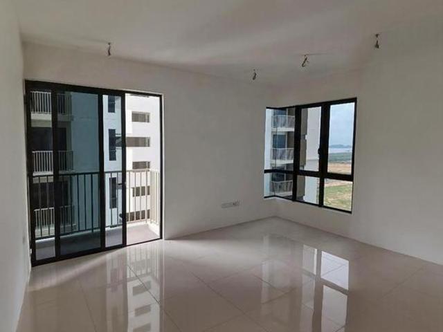 Corner Vivo Executive Unit Near Vertu Resort At Batu Kawan