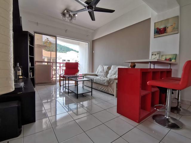 CORNER Vista Saujana Apartment 988 sq ft corner unit