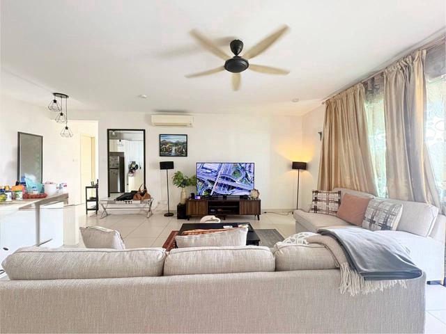 CORNERBIG Cristal Serin Condominium Cyberjaya