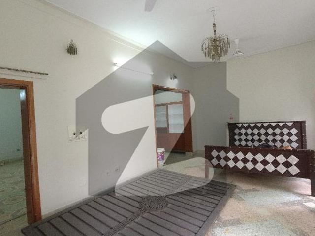 CornerHouse G 9/4 House For Sale Sized 10 Marla G 9/4