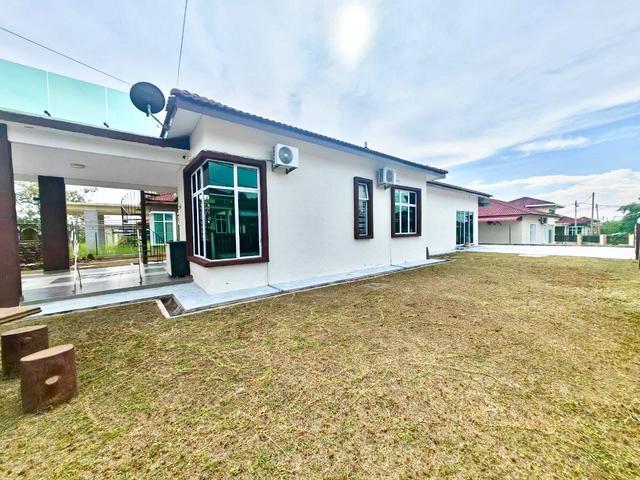 Cornerlot Banglo Setingkat Taman Belimbing Setia Durian Tunggal Melaka