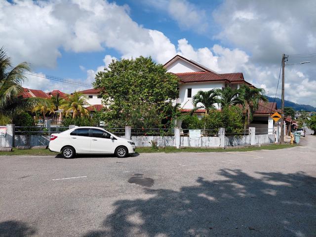 Cornerlot Double Sty Terece Jln Tg Mahmud Alor akar Freehold