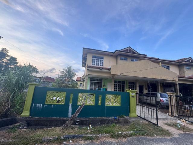CornerLot Teres 2 Tingkat Taman Desa Putra Batu 7 Dungun Terengganu
