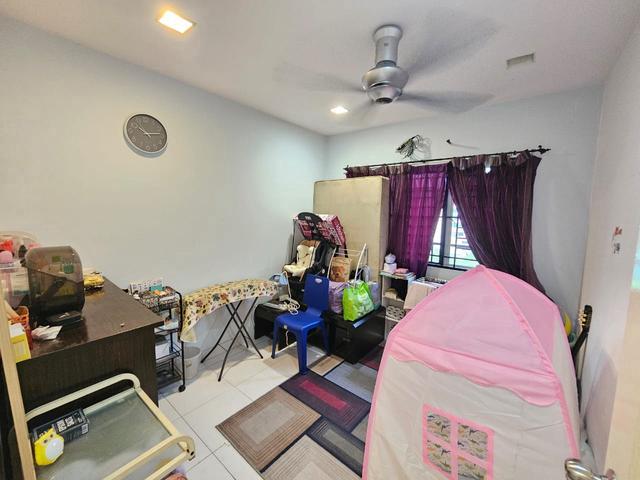 CORNERLOTRENO 1043SF WETDRYKITCHEN Villa Pavilion Bukit Serdang