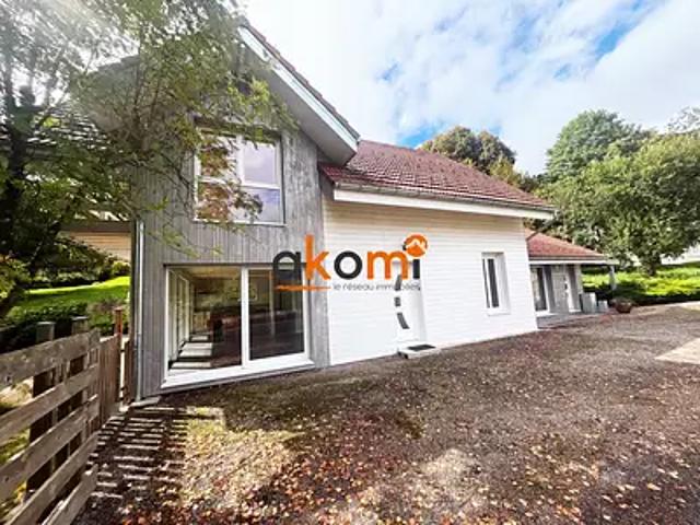 Cornimont 88310 Achat / Vente maison 8 pièces t8 terrasse parking