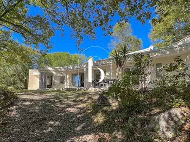 Cornillon 30630 Achat / Vente maison 7 pièces t7 piscine terrasse