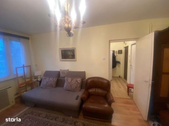 Cornisa Vanzare apartament 2 camere Strada Nicolae Grigorescu