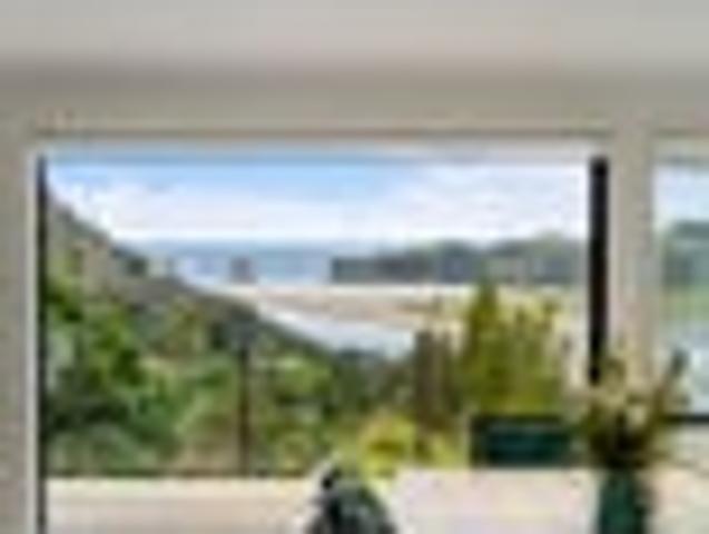 Coromandel coastal lifestyle with water views