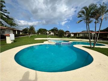 Coronado las lajas amoblada piscina 100 m terraza