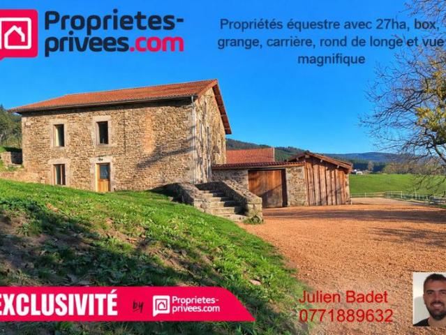 Corps de ferme 6 pièce s 350 m2 environ + terrain 27ha avec sources + dépendances