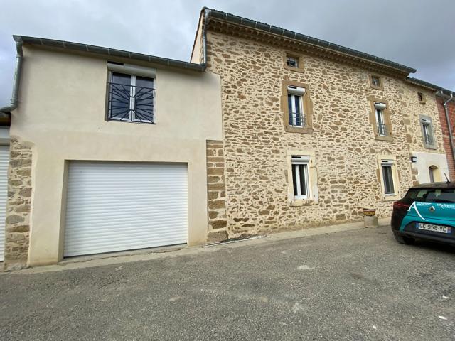 Corps de ferme 6 pièces La Cassaigne 157.90m² 1050€ à louer