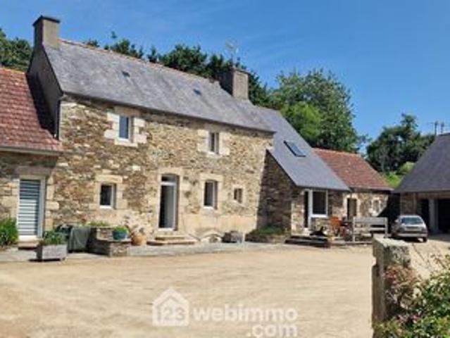 Corps de ferme 180m² LANNION