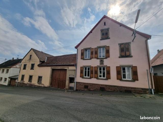 Corps de ferme 200m² sur 28,80 ares à Dettwiller Rosenwiller