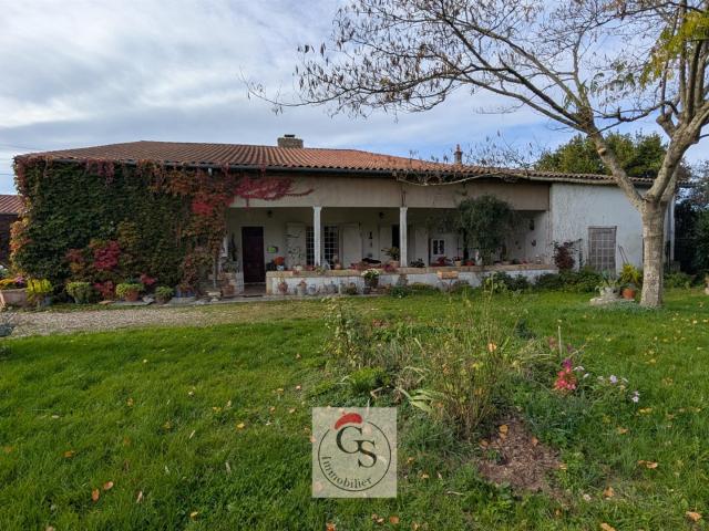 Corps de ferme 213m² Damazan