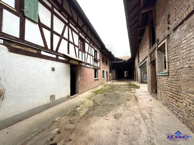 CORPS DE FERME à rénover
