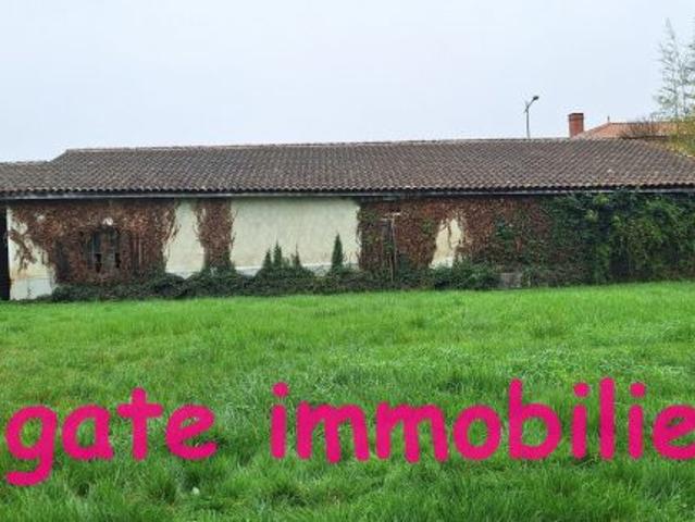 CORPS DE FERME A RENOVER A LANGON