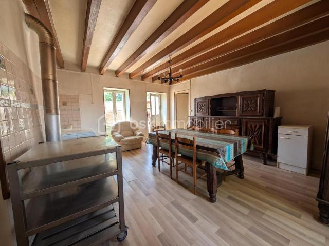 Corps de ferme à rénover avec terrain constructible Fort potentiel d'habitation et d'investissement