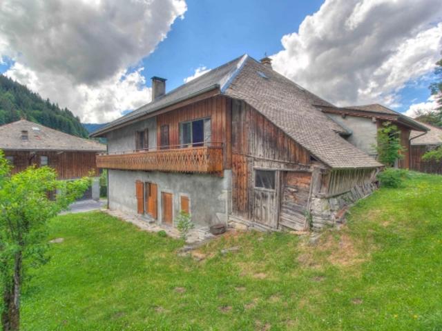 Corps de ferme à rénover MORZINE