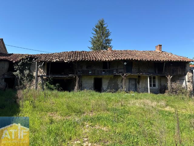 CORPS DE FERME A RENOVER RUINE TERRAIN BOIS PRE MARE PUITS