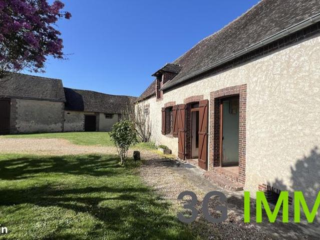 Corps de ferme à restaurer | 3000 m² de terrain | Dreux