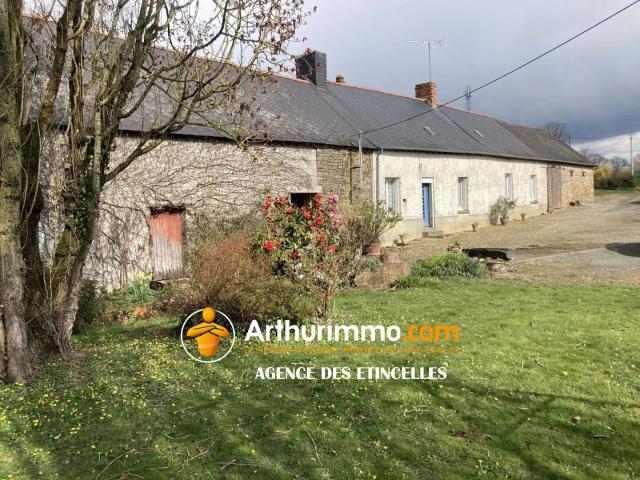 Corps de ferme à vendre à Martigné Ferchaud