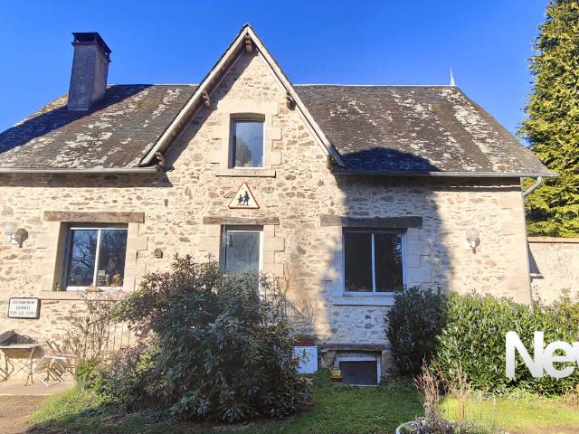 Corps de ferme avec Maison, Grange, Four à Pain entre Brive et Uzerche 1,8 ha