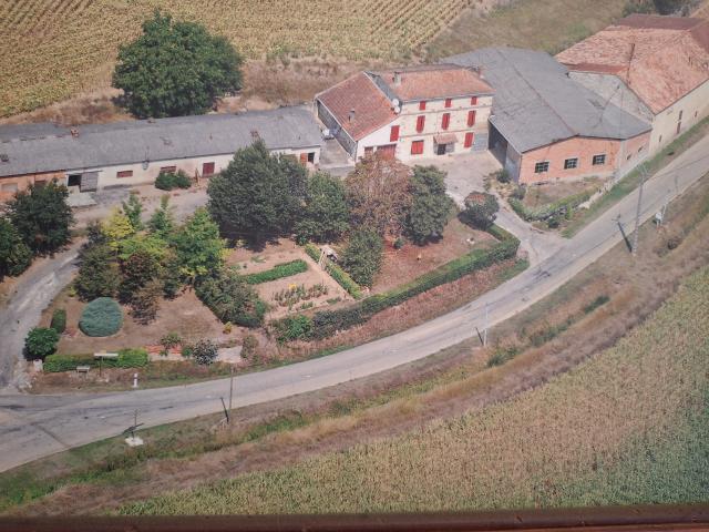 CORPS DE FERME AVEC DEPENDANCES