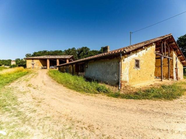Corps de Ferme de 2 pièces principales