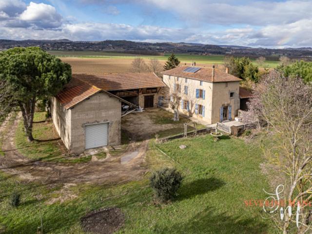 CORPS DE FERME ET DEPENDANCES