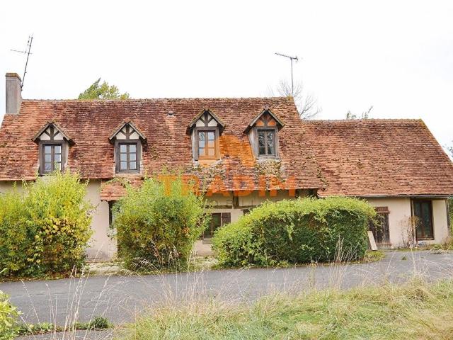 Corps de ferme plusieurs batis 2 hectares