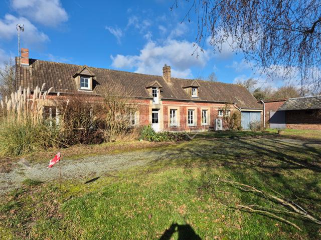 Corps de ferme proche de Saint Crepin Ibouvillers 8 pièce s 165 m2
