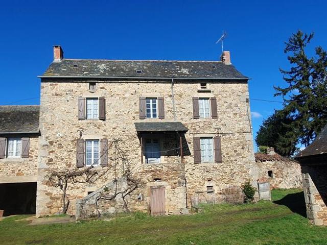Corps de ferme sans voisins