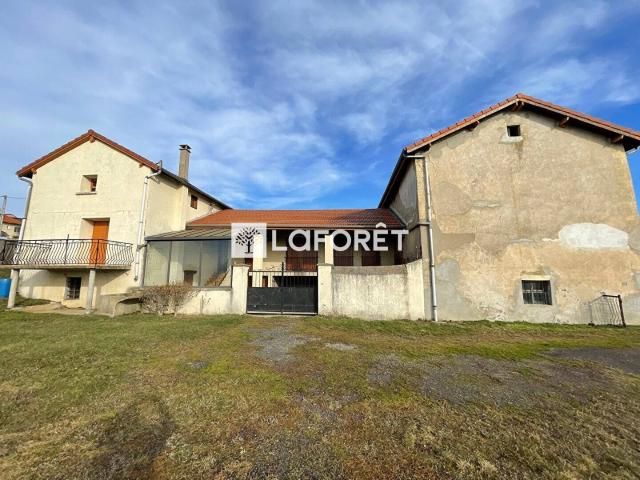 Corps de ferme Saint Christo En Jarez