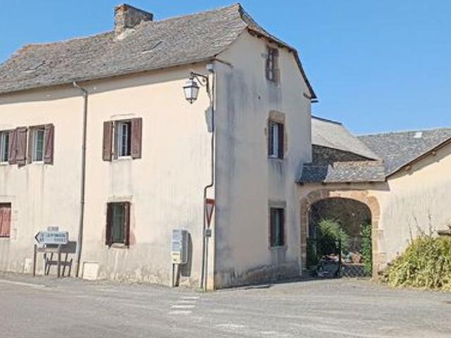 Corps de ferme Sainte Juliette sur Viaur