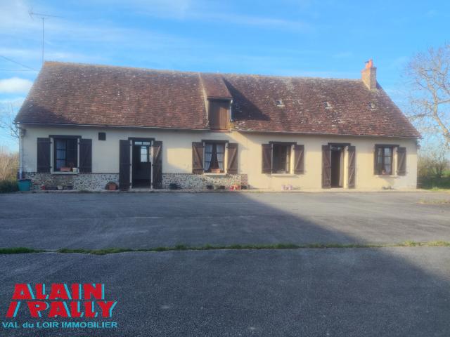 Corps de ferme sur 1906m2 de terrain