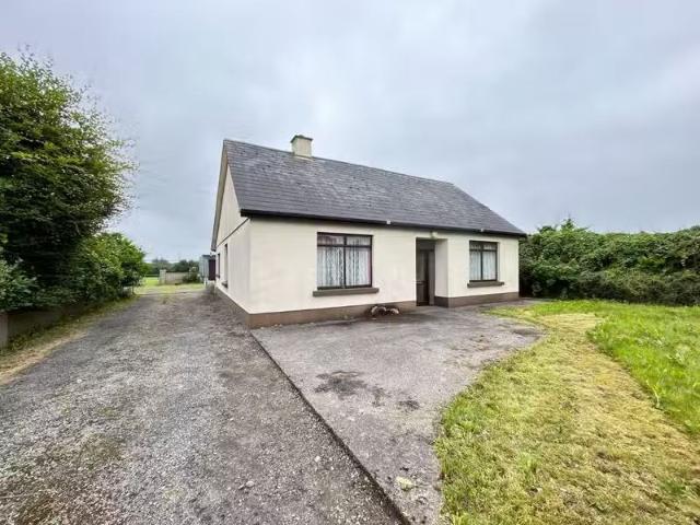 Corralough, Williamstown, Co. Galway, F45TK20 is for sale
