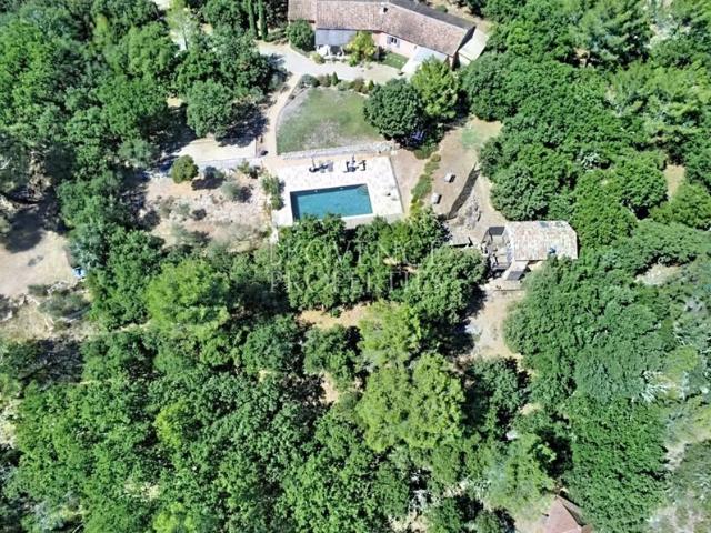 CORRENS: Domaine d'Exception 210m², Gîte Indépendant & Piscine au cœur du 1er Village Bio de France
