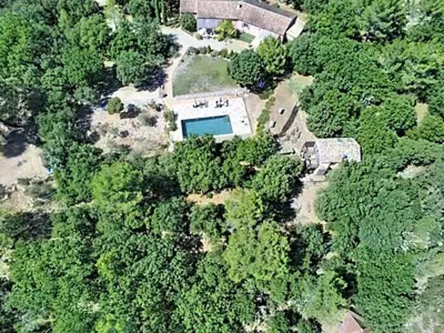 Correns 83570 Achat / Vente maison